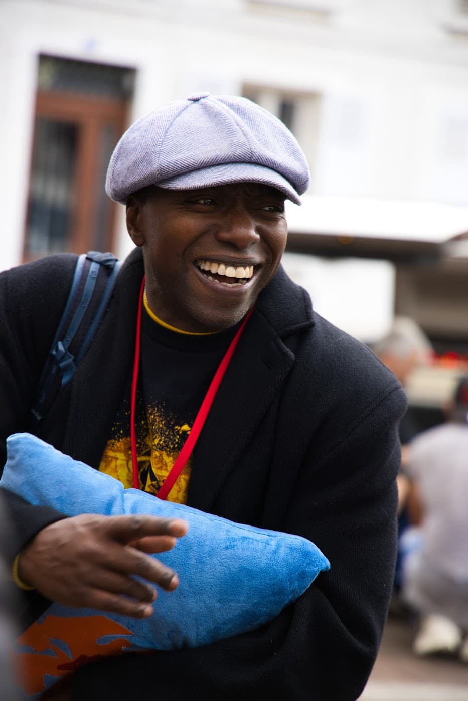 Un sourire au cours d’une rencontre en convention